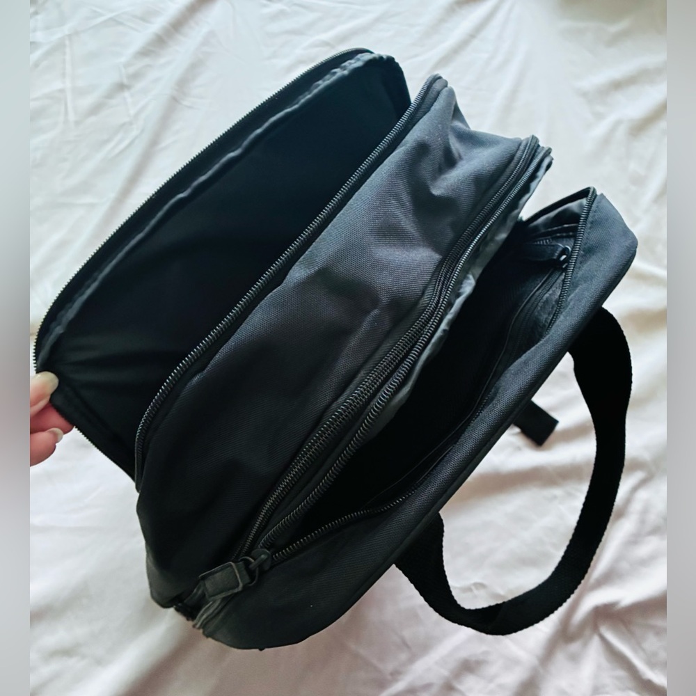 BEIS expandable backpack - Picture 3 of 7